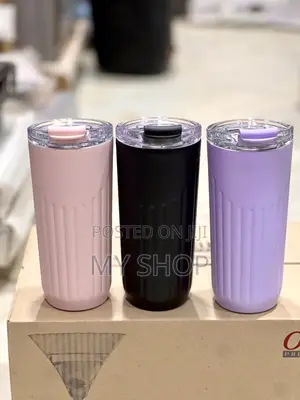 Leak-Proof Vacuum Cup – The Perfect Office Desk Accessory