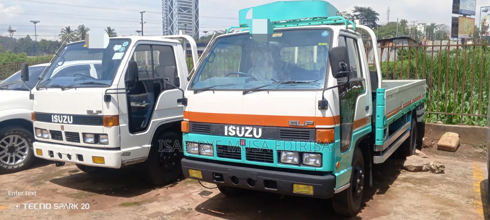 Isuzu ELF Truck 1992 White