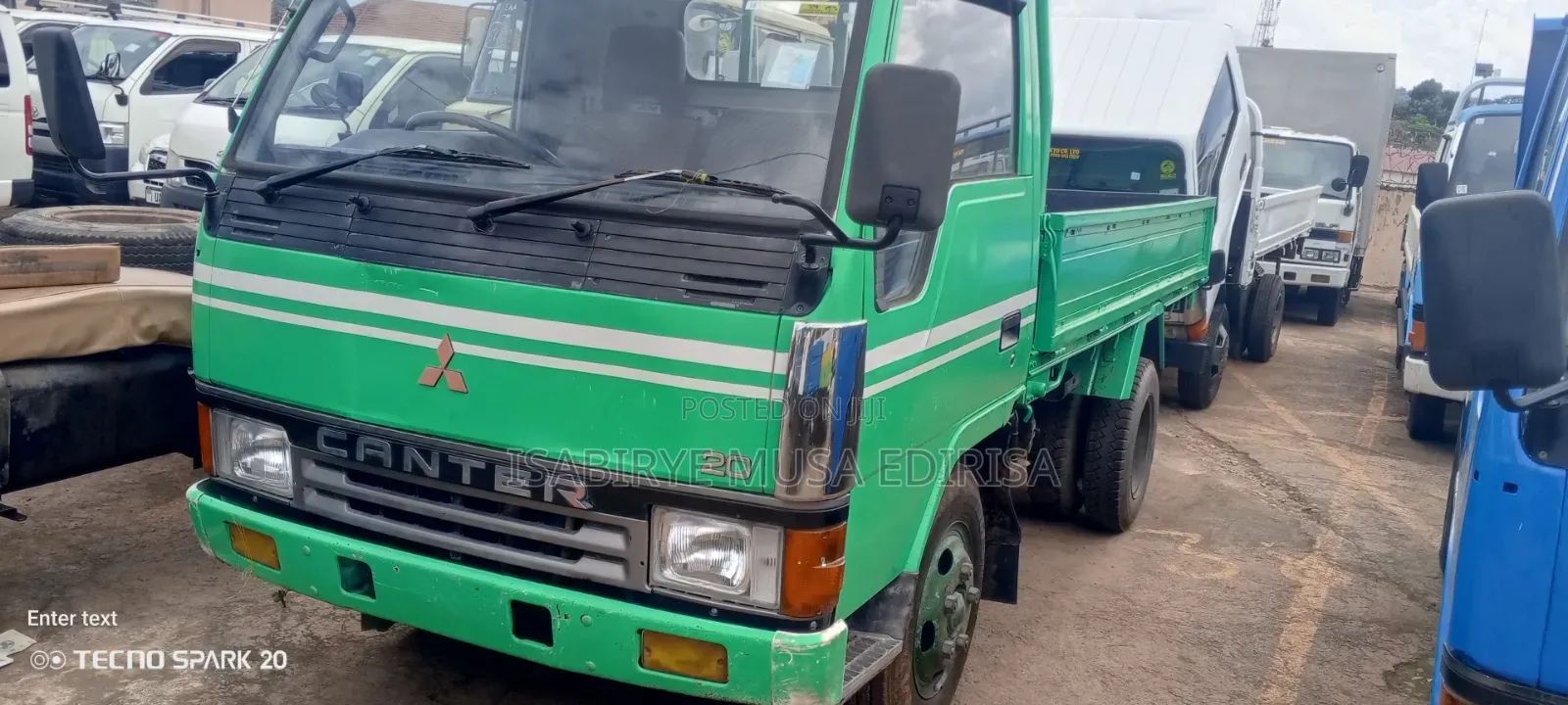 Isuzu ELF Truck 1992 White
