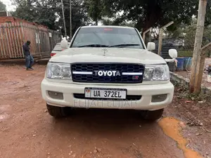 Toyota Land Cruiser Prado 4.0 Petrol TX-L 2006 White