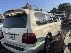 Toyota Land Cruiser Prado 4.0 Petrol TX-L 2006 White