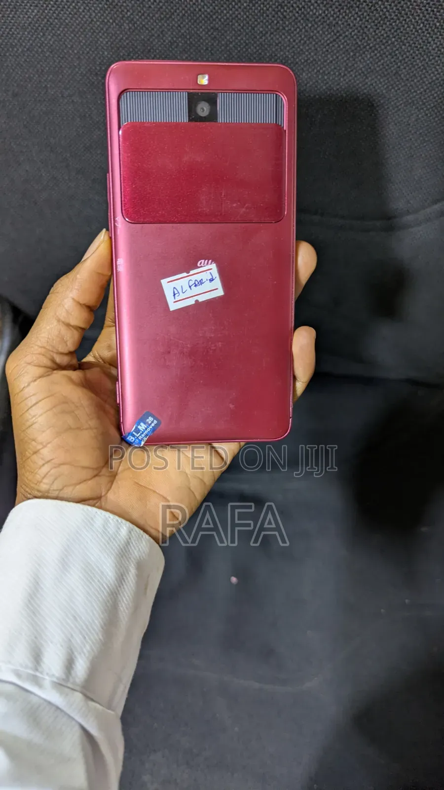 Kyocera Basio 3 KYV43 32 GB Red