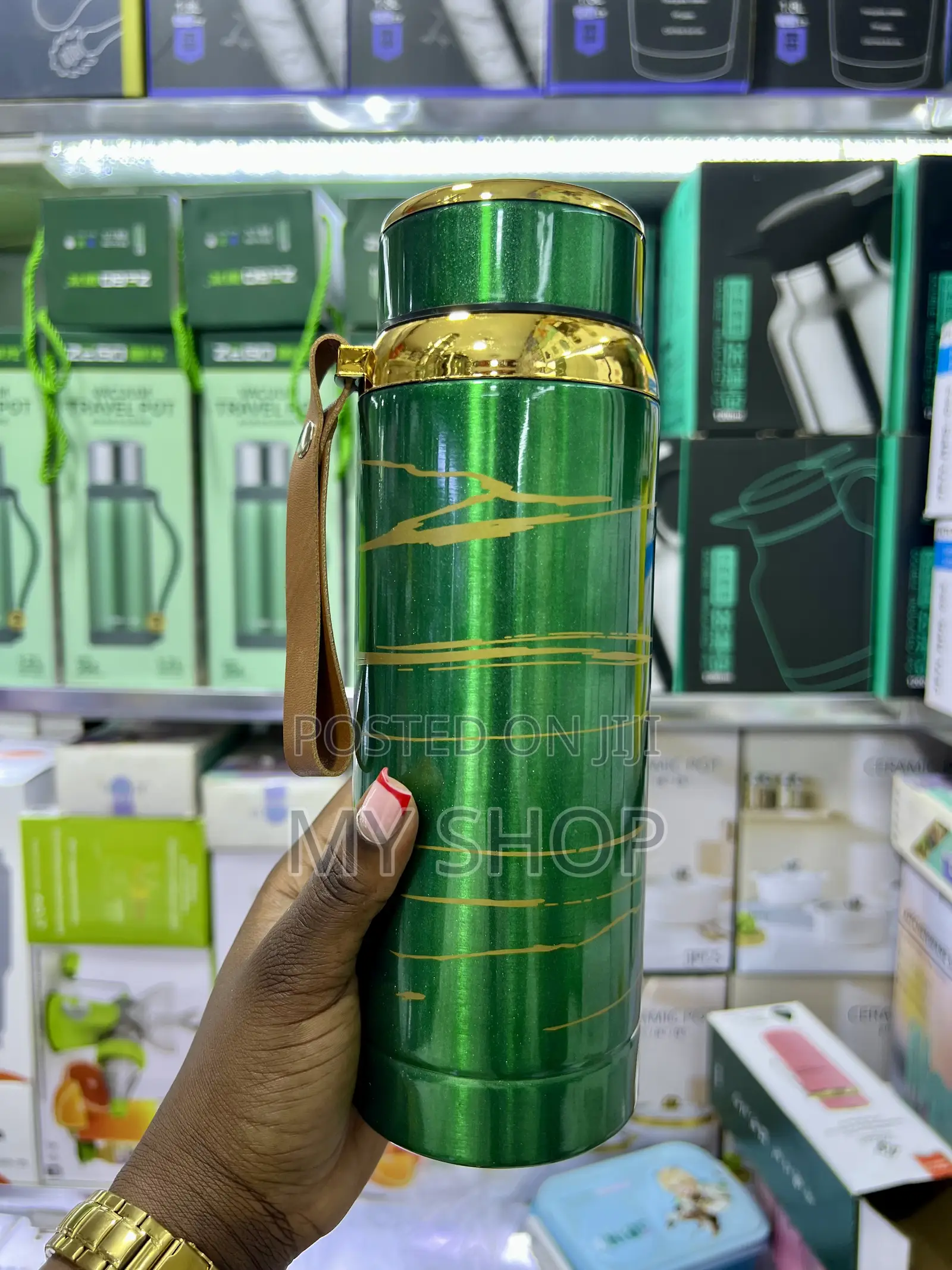 Premium Vacuum Bottle Flask – Keeps Drinks Hot Cold for Hours