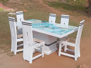 Mordern Wooden Dining Table