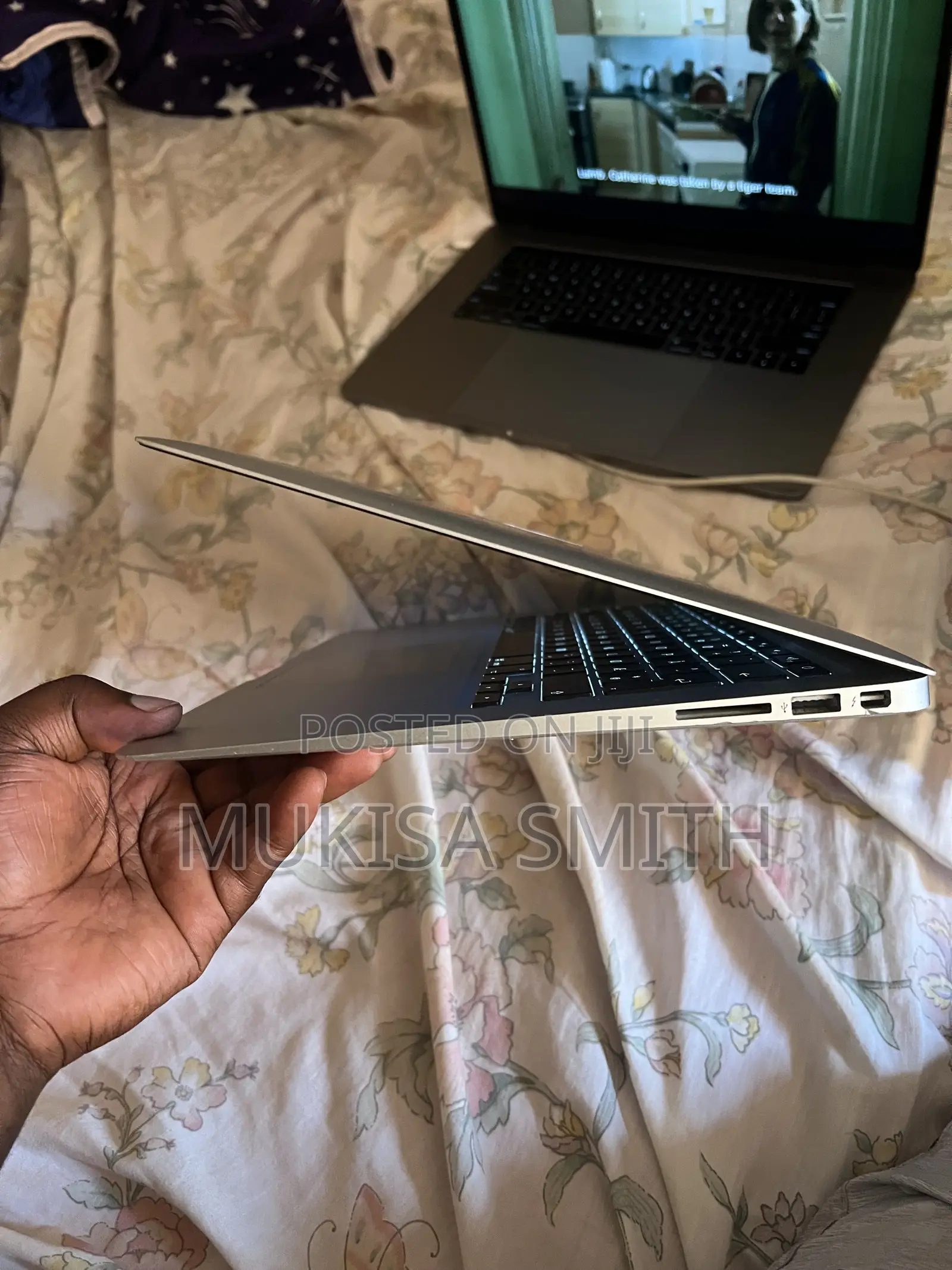 Laptop Apple MacBook Pro 2017 8GB Intel Core i5 SSD 256GB