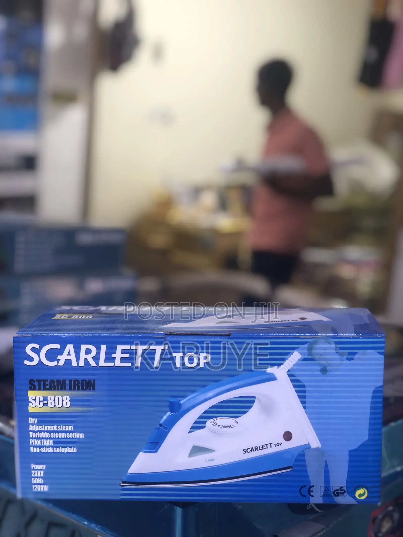 Scarlett Sc-808 Steam Iron