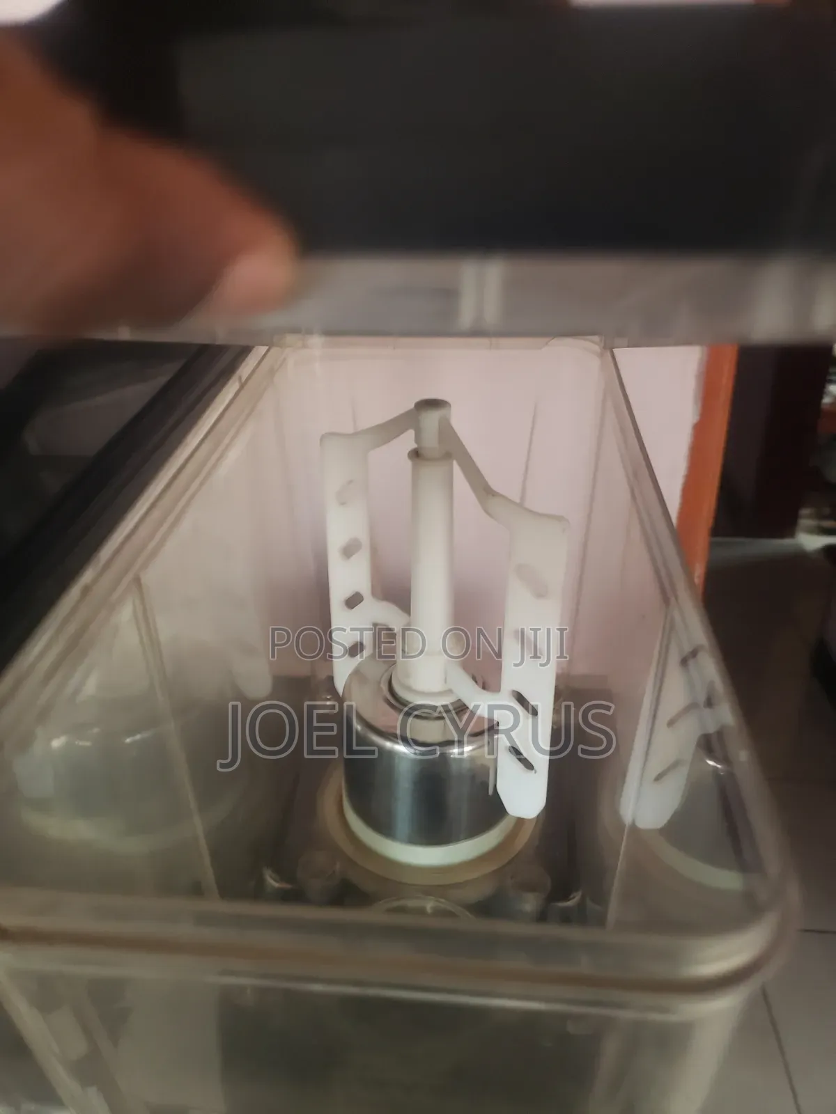 Juice Dispenser