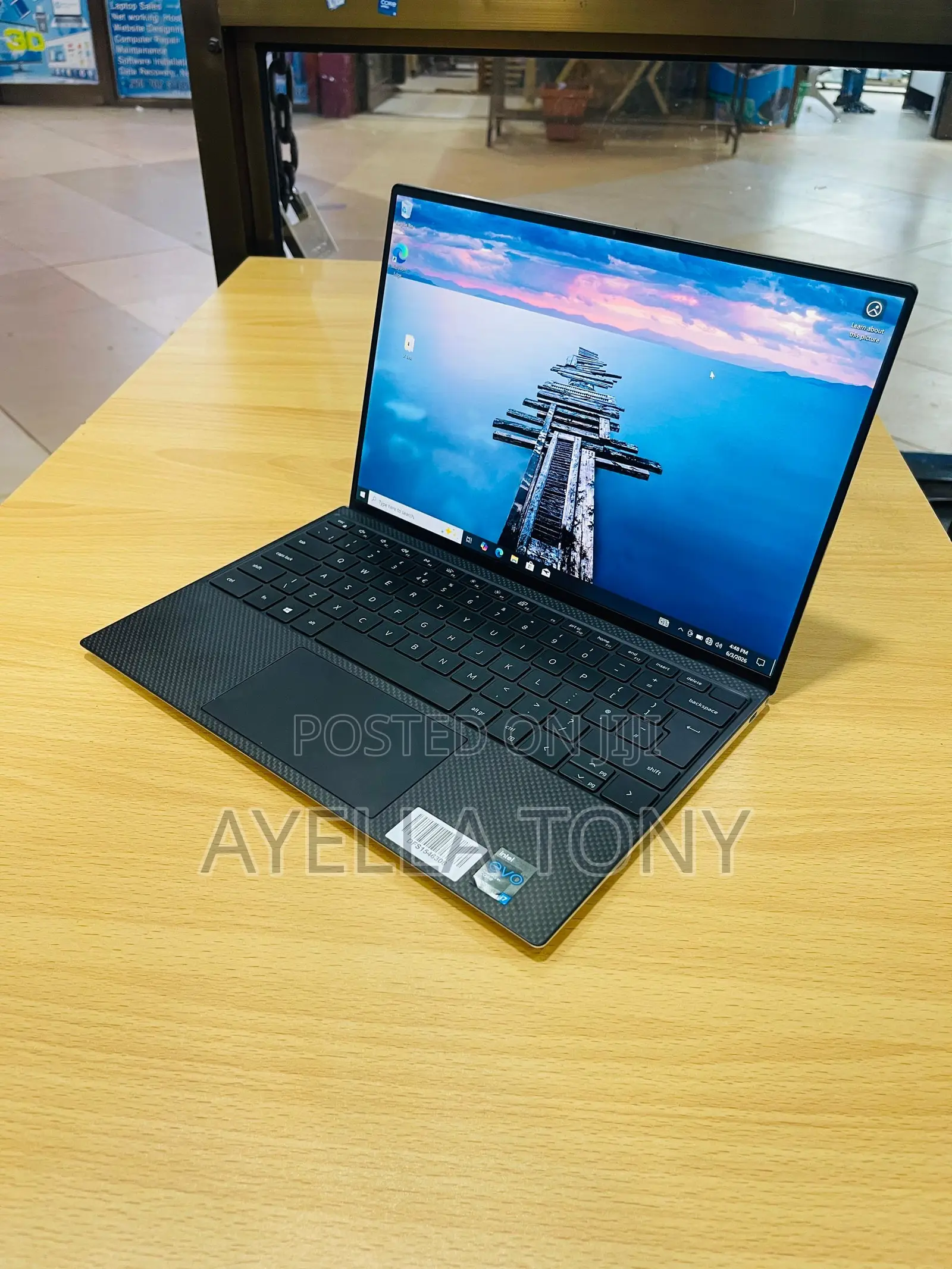 New Laptop Dell XPS 13 9310 16GB Intel Core i7 SSD 512GB
