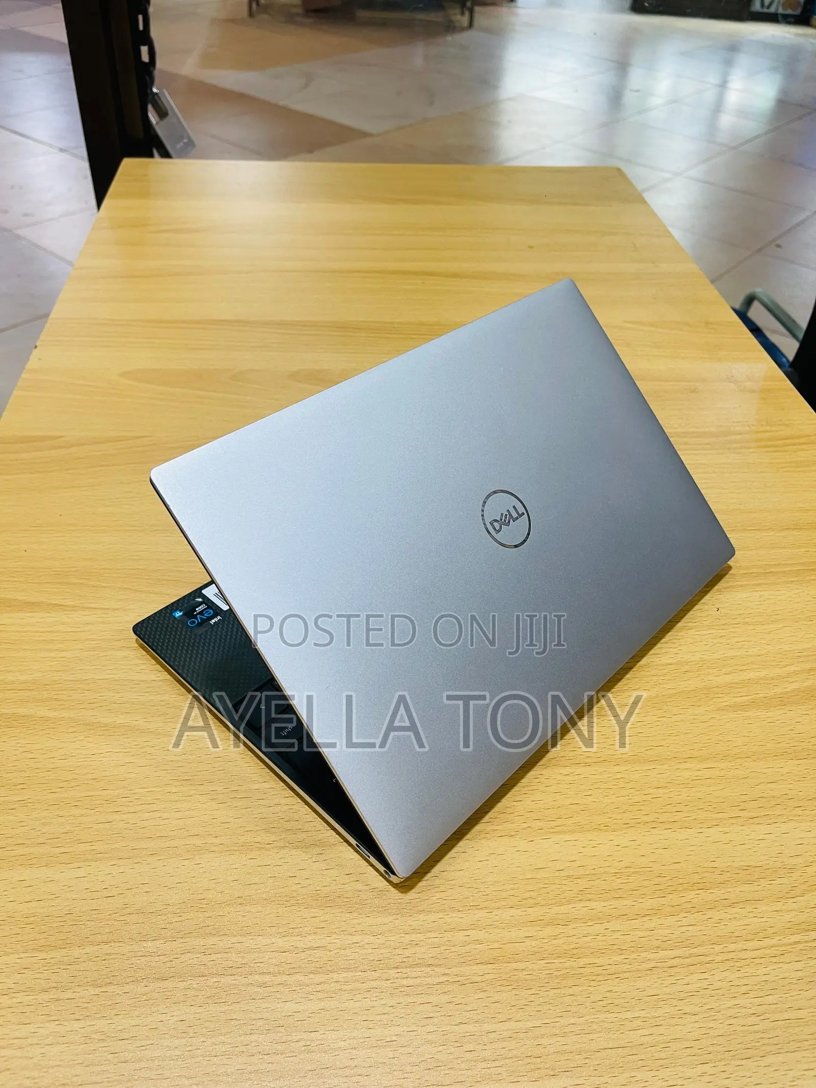 New Laptop Dell XPS 13 9310 16GB Intel Core i7 SSD 512GB