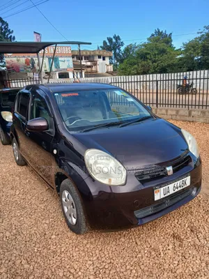 Toyota Passo 1.3 FWD 2012 Maroon