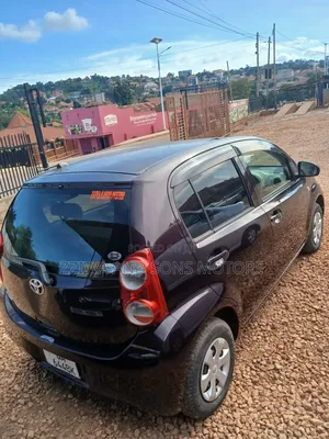 Toyota Passo 1.3 FWD 2012 Maroon