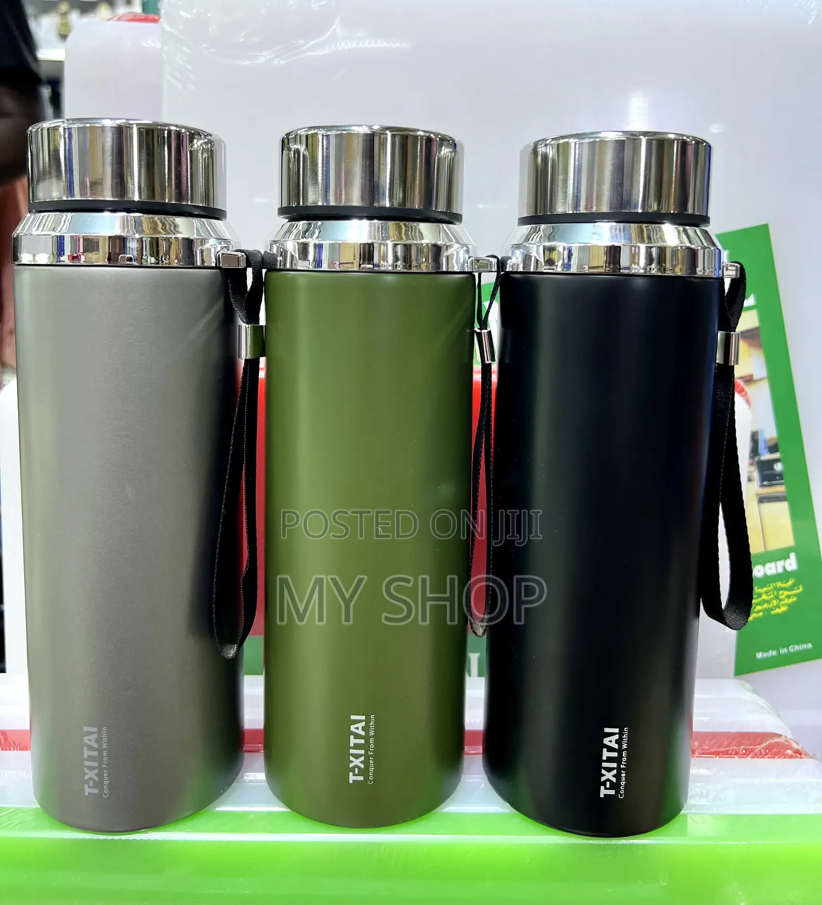 Stay Hydrated Anywhere With Our Insulated Vacuum Bottle