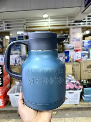 Durable Vacuum Bottle Flask – Designed for Life on the Go