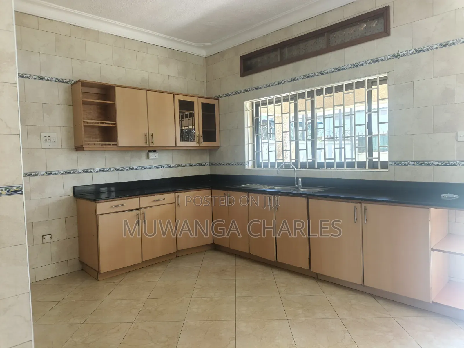 3bdrm Bungalow in Fs Properties Ltd, Nakawa for rent
