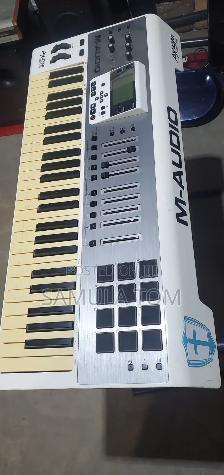 Axiom Air 49 M-Audio