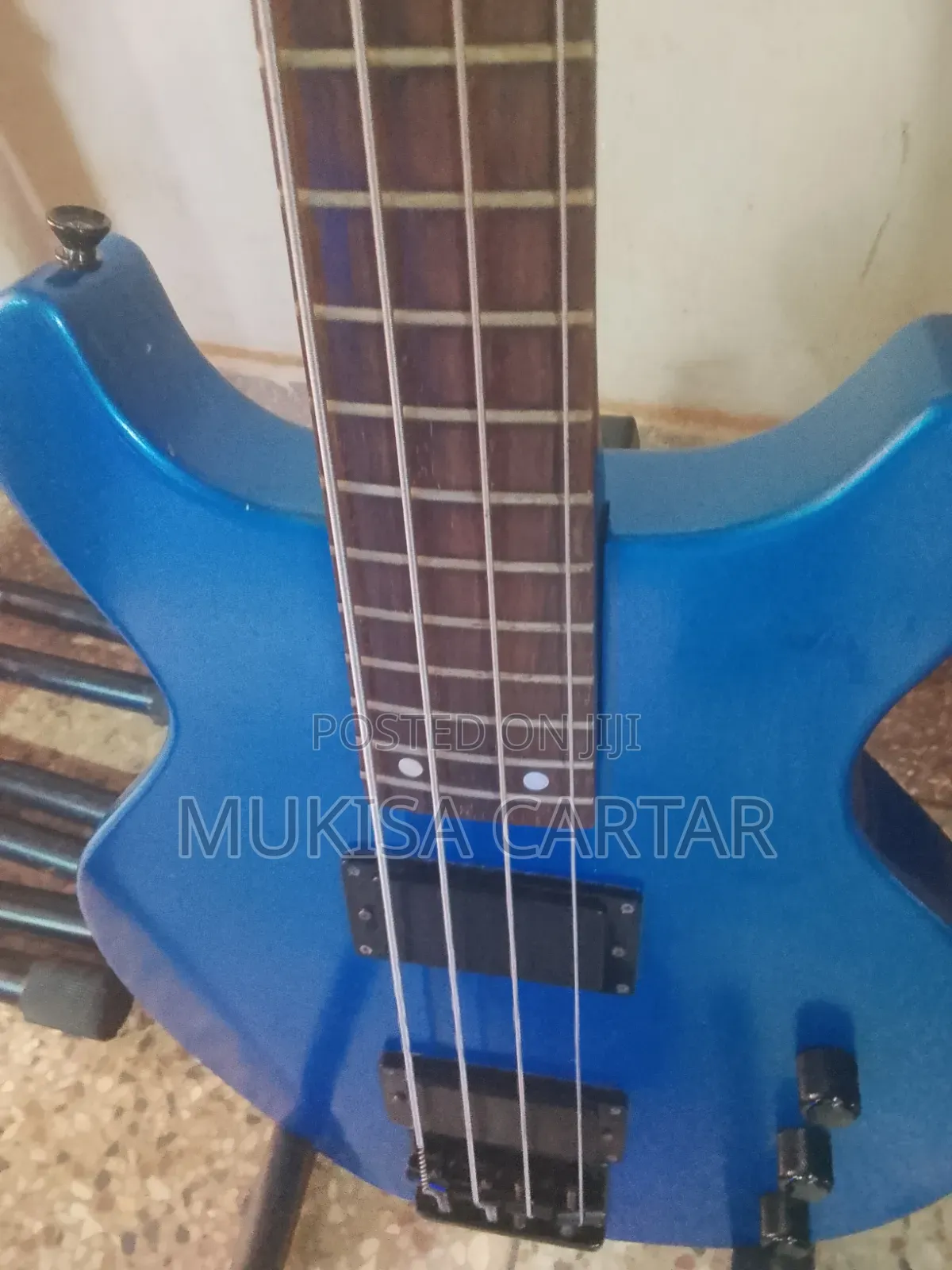 Yamaha Bass Guitartm
