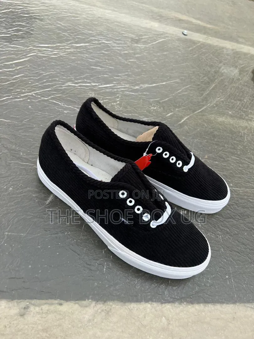 Casual Smart Shoes | Lightweight Comfort, Stylish Street Wear Sneakers