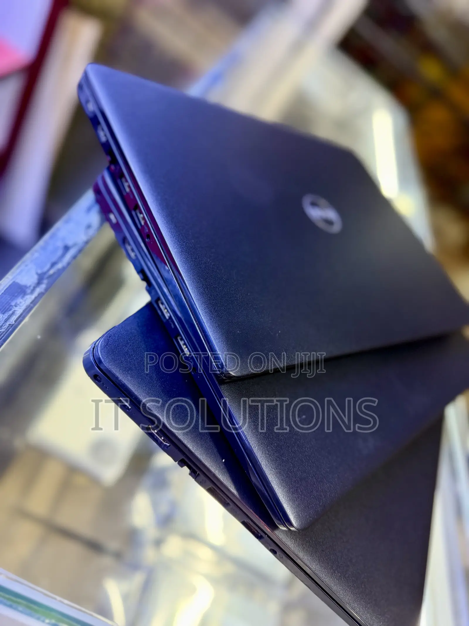 Laptop Dell Latitude 3400 8GB Intel Celeron HDD+SSD 500GB