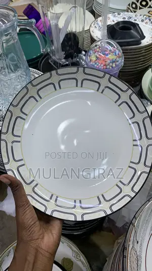 Dinner Plates 12 Ps