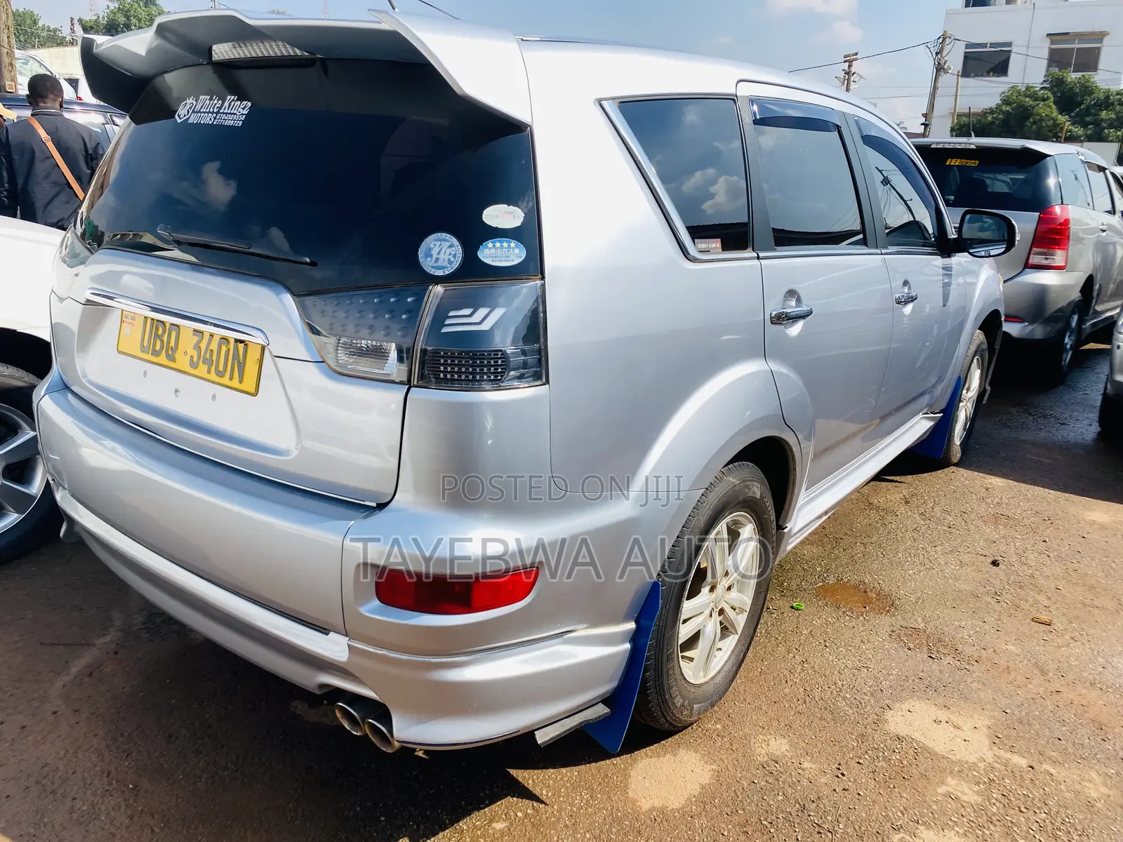 Mitsubishi Outlander 2012 Silver