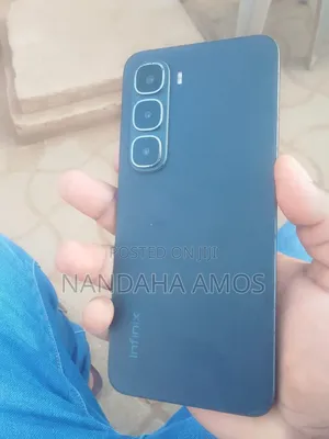 Infinix Hot 60i 128 GB Black