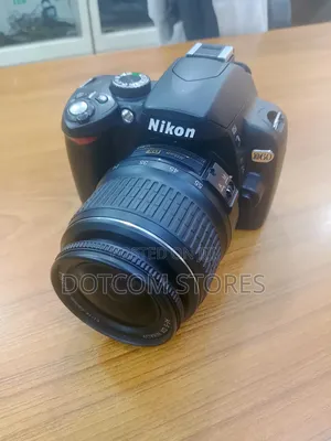 Nikon D60 DSLR Camera With 18-55mm F/3.5-5.6g Auto Focus-S Nikkor Lens