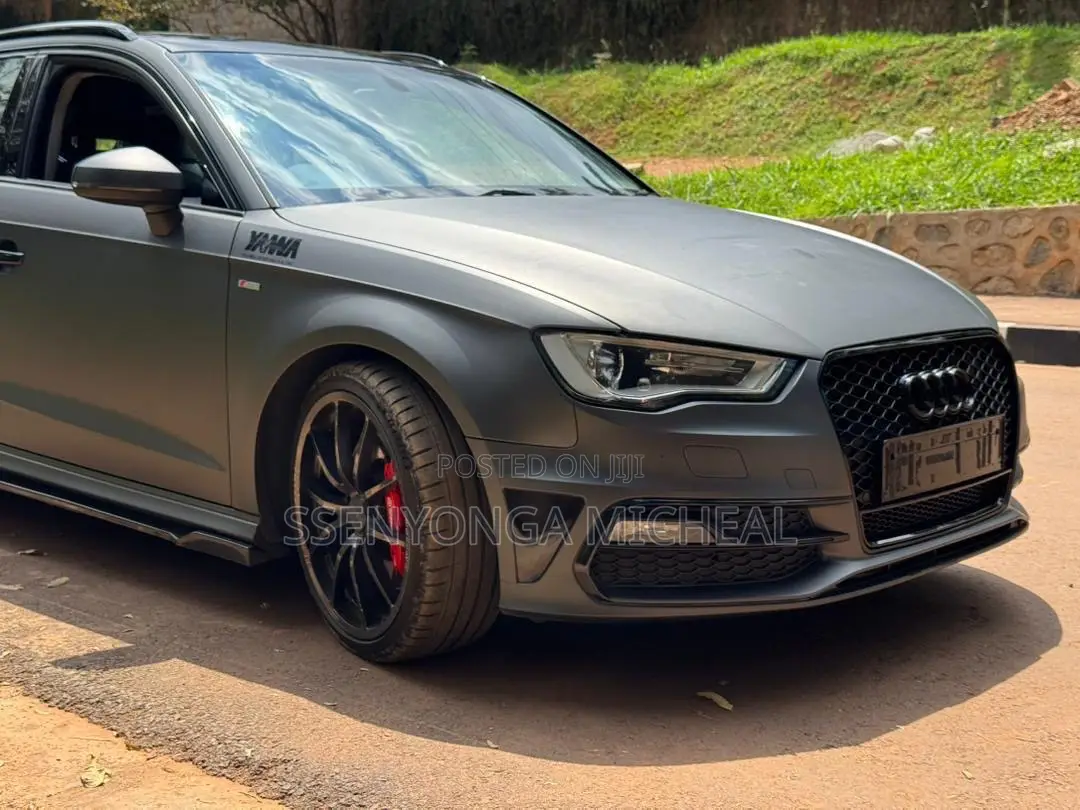 Audi A4 2018 Gray
