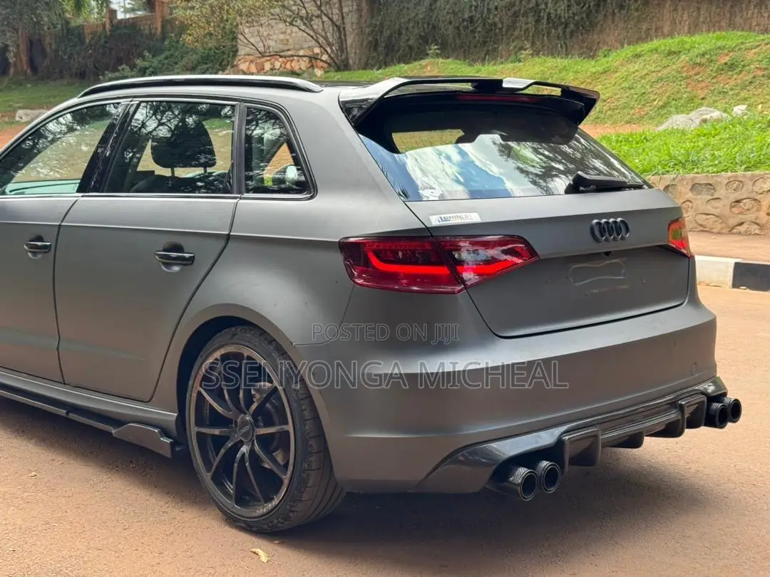 Audi A4 2018 Gray