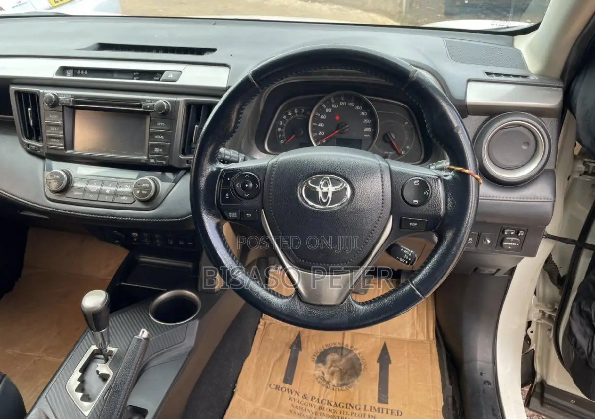 Toyota RAV4 2016 White