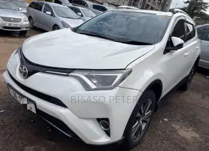 Toyota RAV4 2016 White