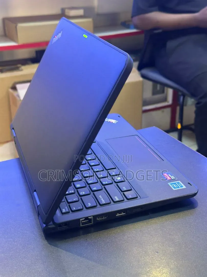 Laptop Lenovo Yoga 11e 4GB Intel Celeron SSD 128GB