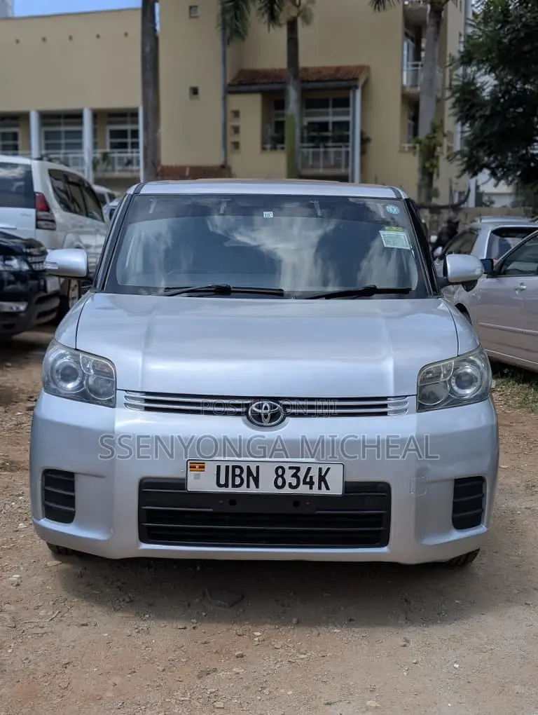 Toyota Corolla Rumion 2008 Silver