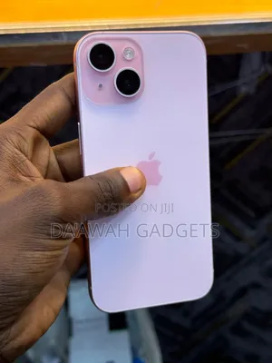 Apple iPhone 15 128 GB Pink