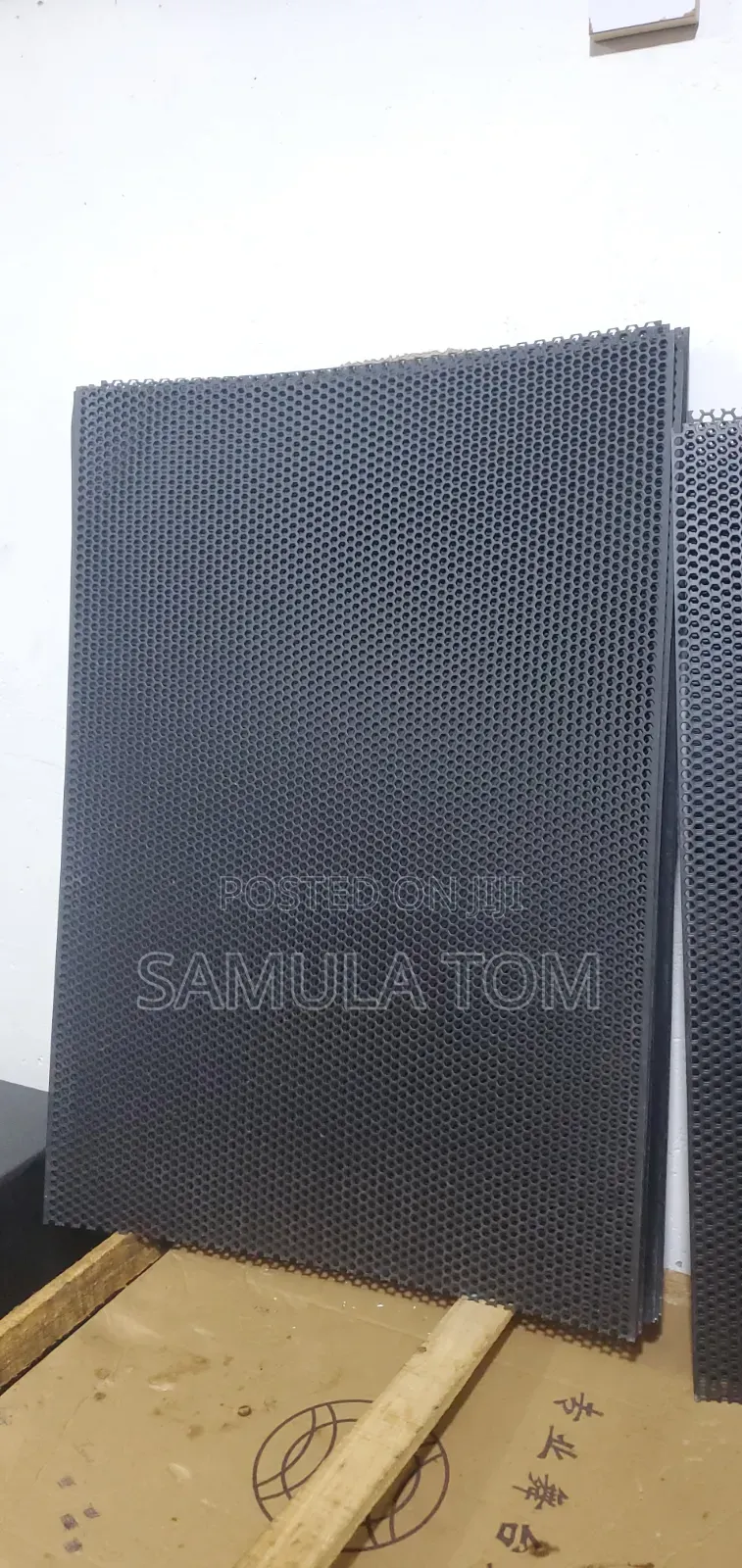 Wire Mesh For Top 15"