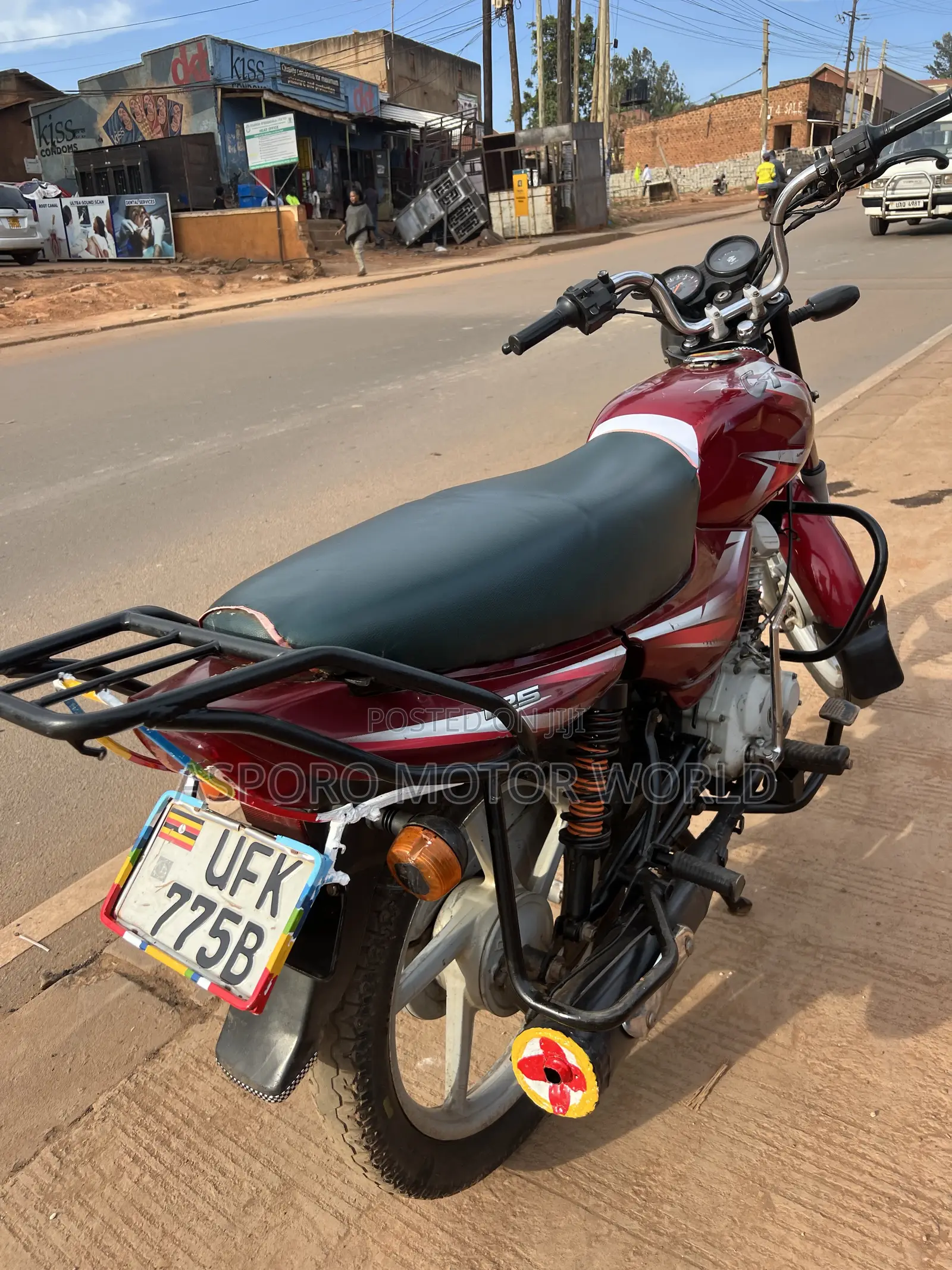 Bajaj CT 125X 2022 Red
