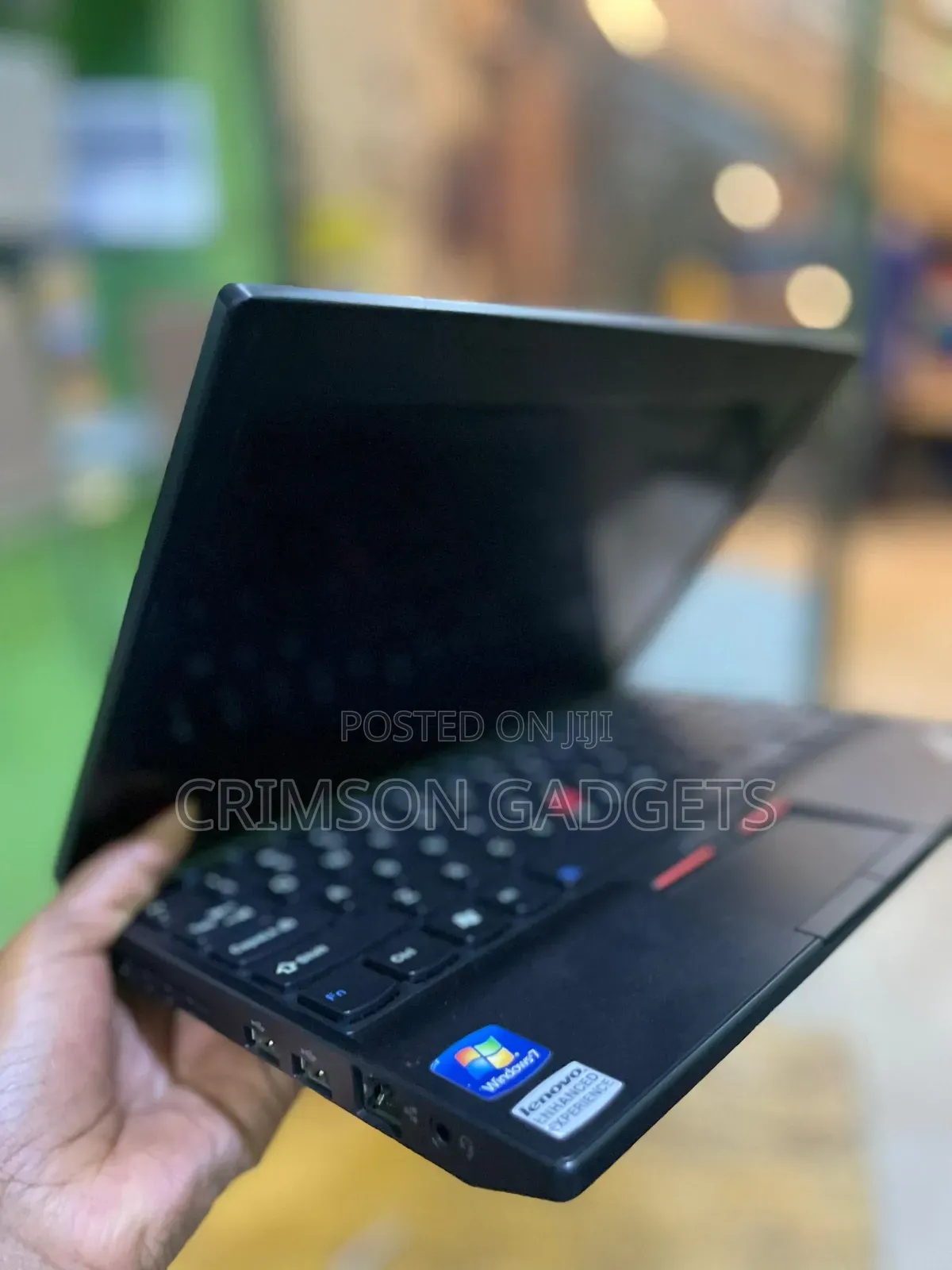 Laptop Lenovo 100e 4GB Intel Celeron HDD 320GB