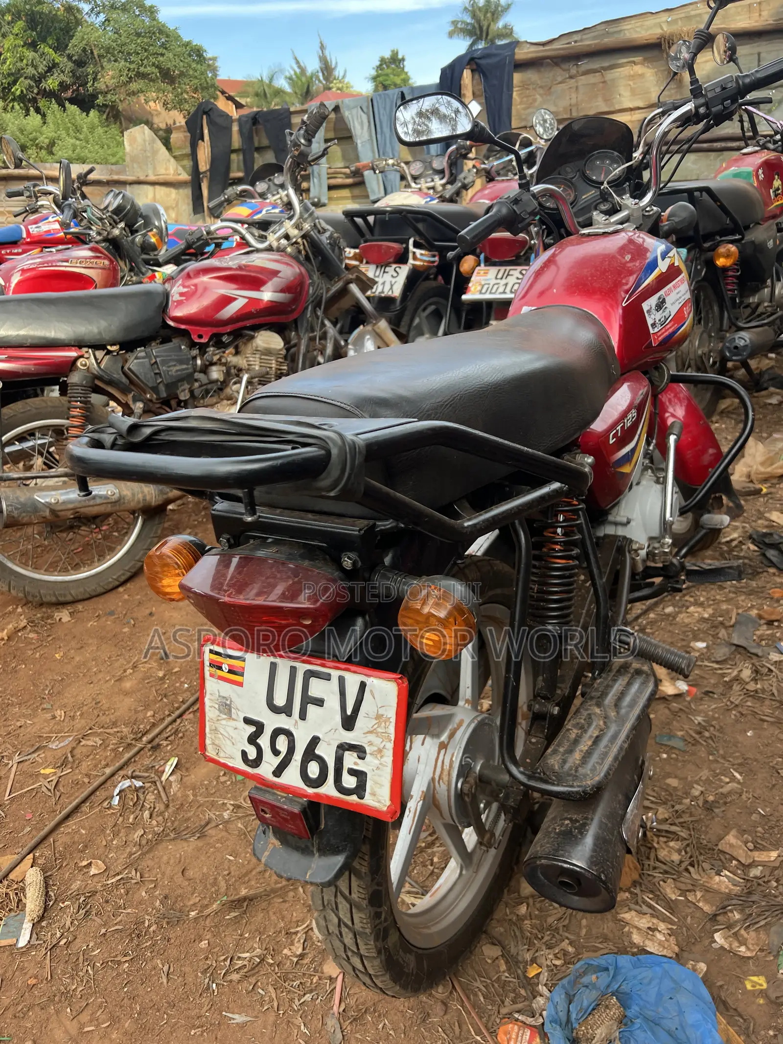 Bajaj CT 125X 2023 Red