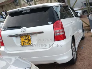 Toyota Wish 2004 White