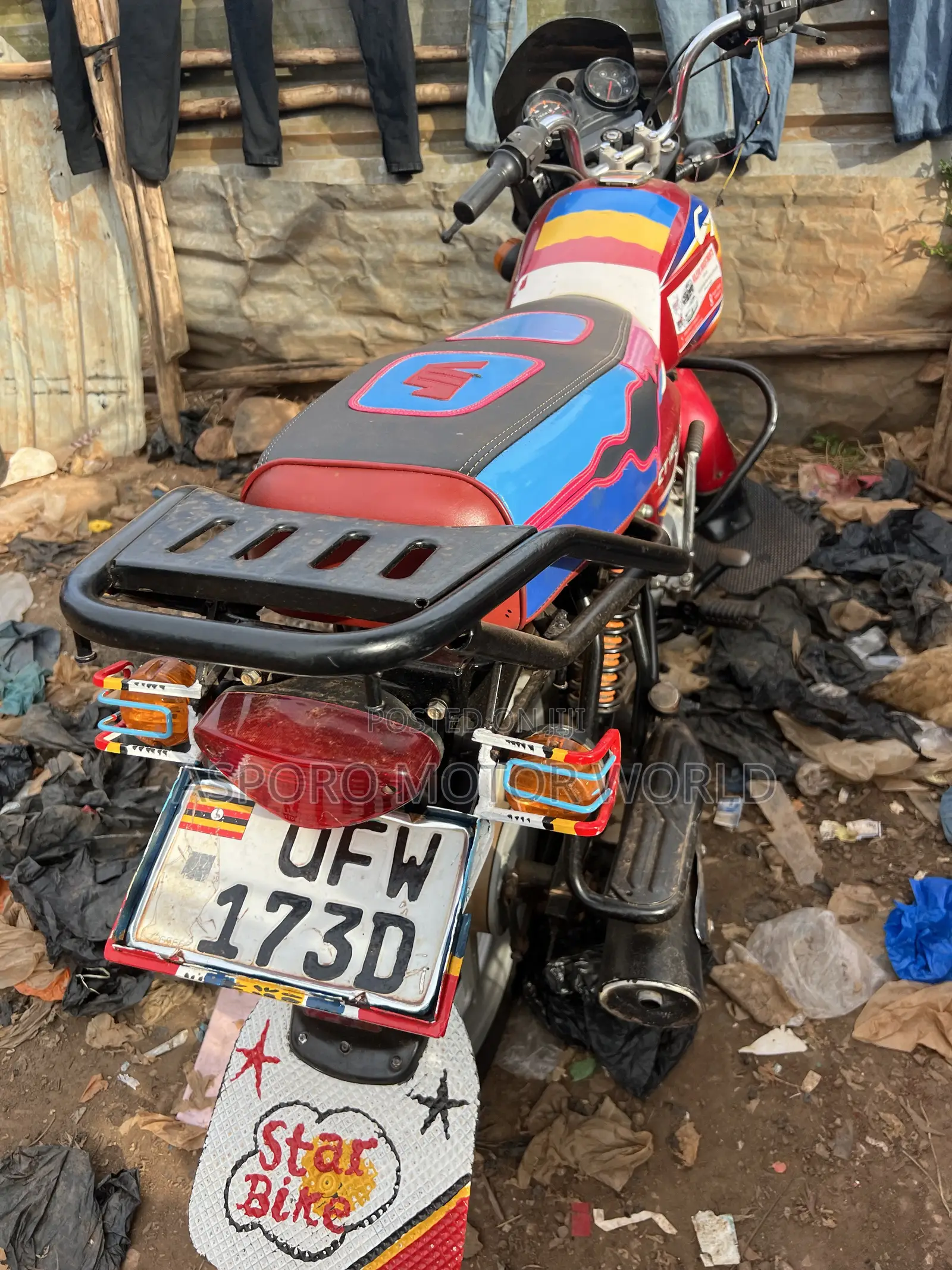 Bajaj CT 125X 2023 Red