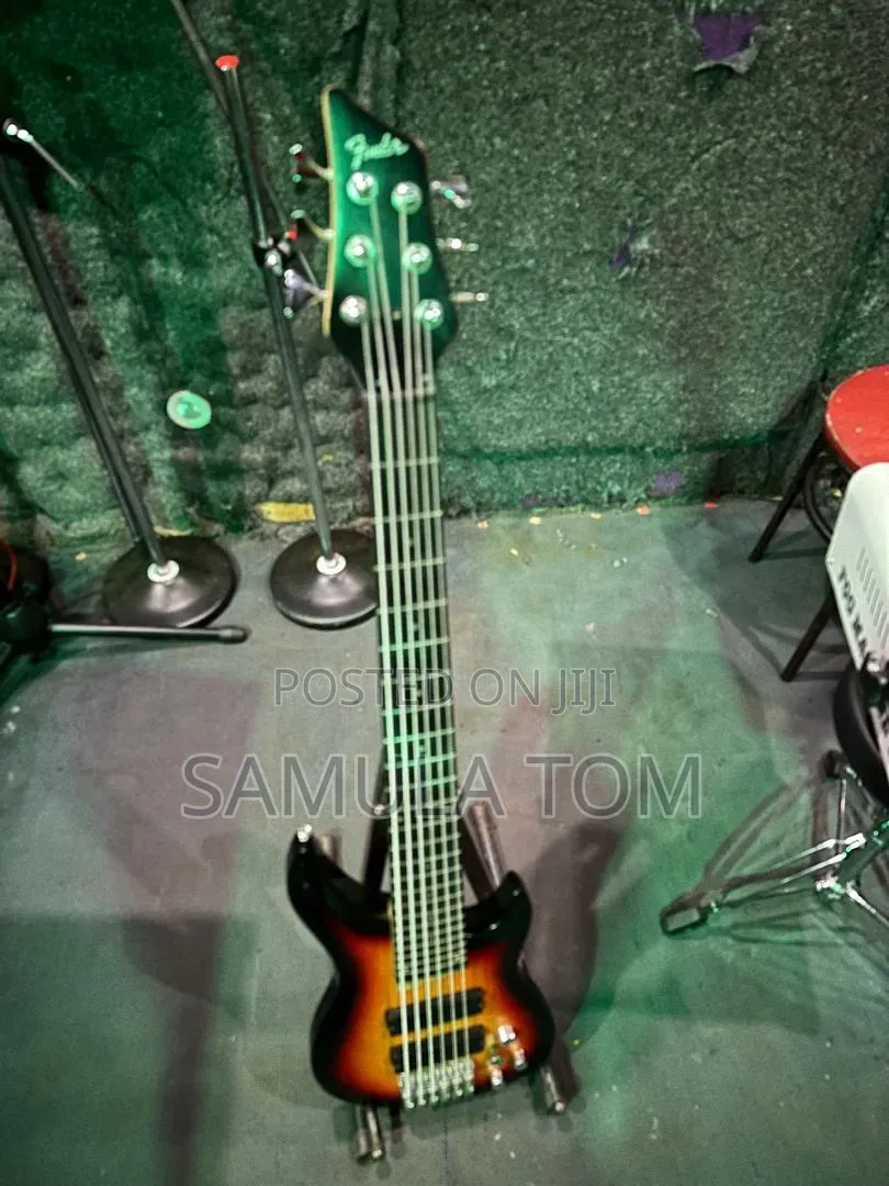 Base Guitar 6 String For Sell Original Japan