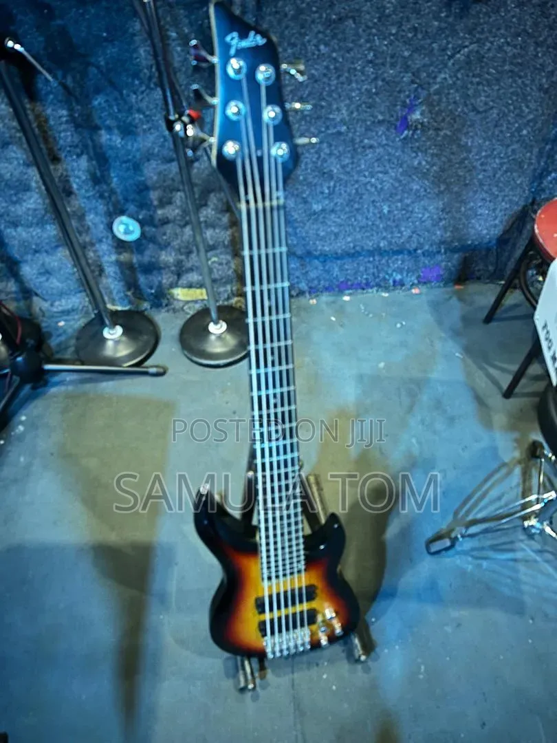 Base Guitar 6 String For Sell Original Japan