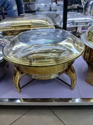 Gold-colored, Round, Hydraulic Chafing Dish