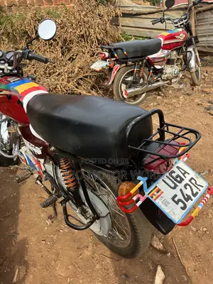 Bajaj Boxer 100 2023 Red