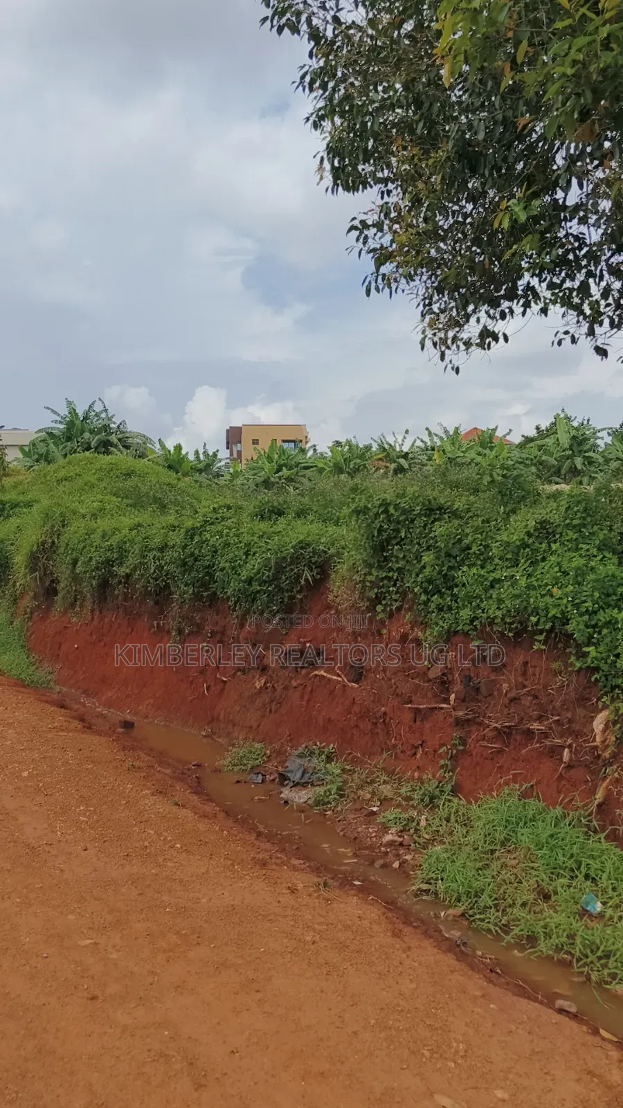 Plot for Sale Bweyogerere Butto