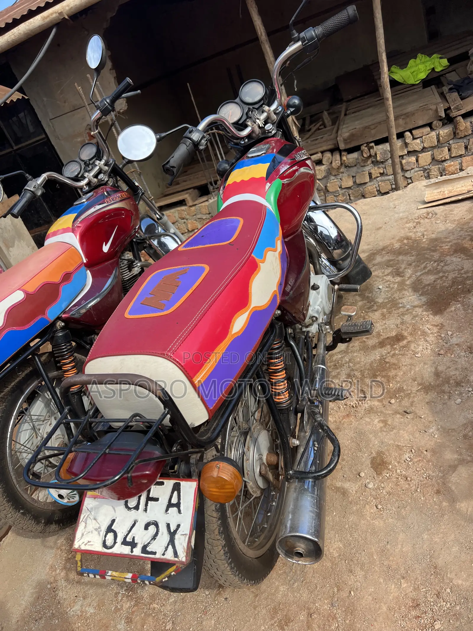 Bajaj Boxer 100 2022 Red