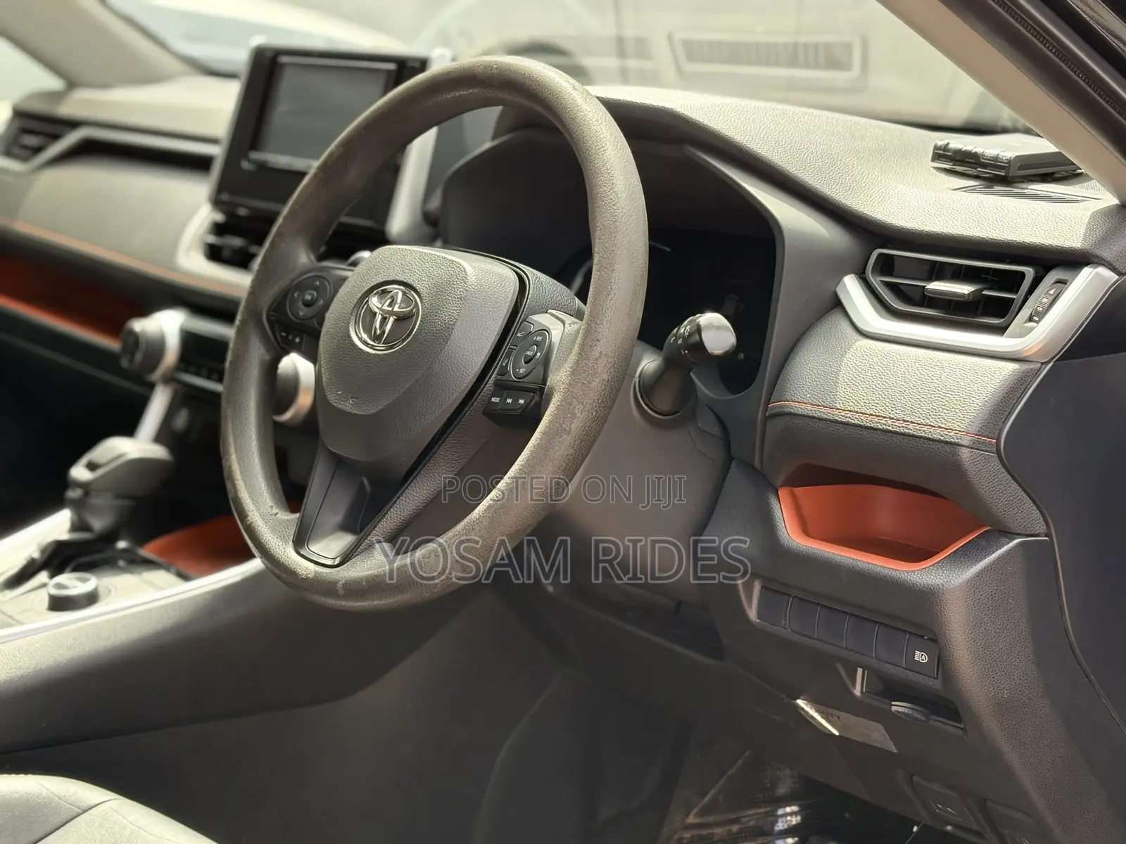 Toyota RAV4 XLE Premium FWD 2019 Black