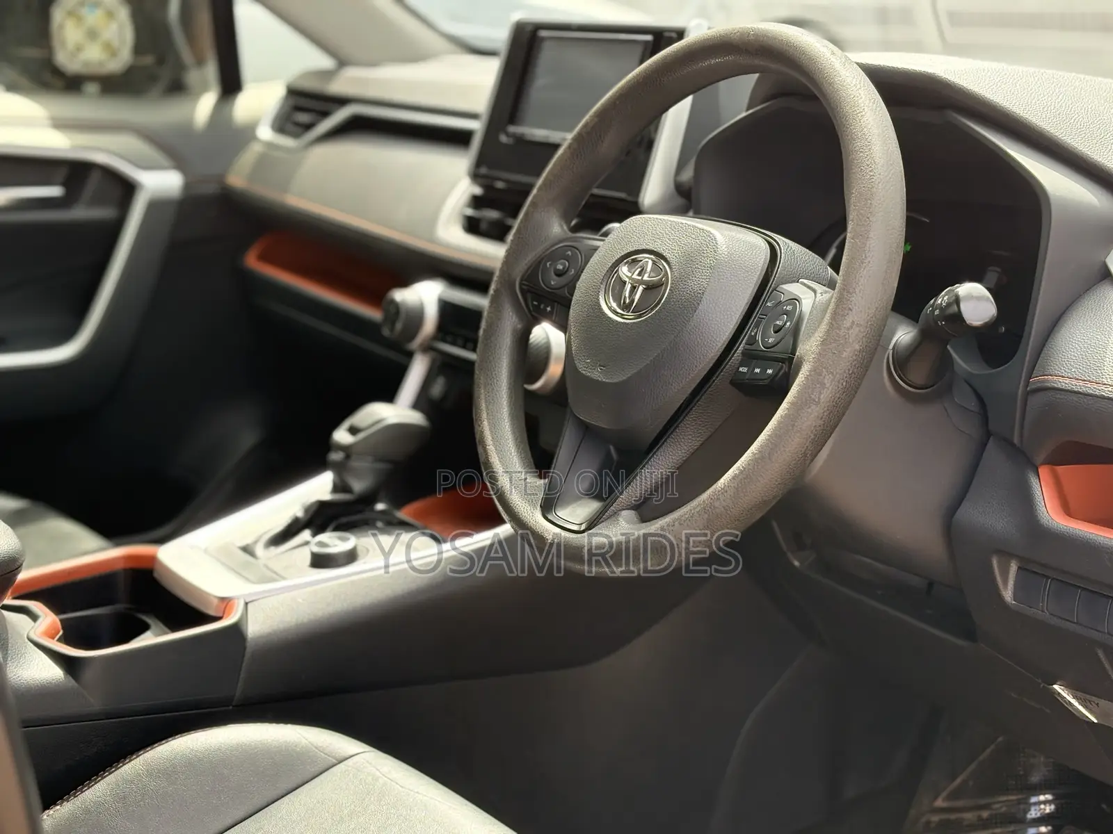 Toyota RAV4 XLE Premium FWD 2019 Black