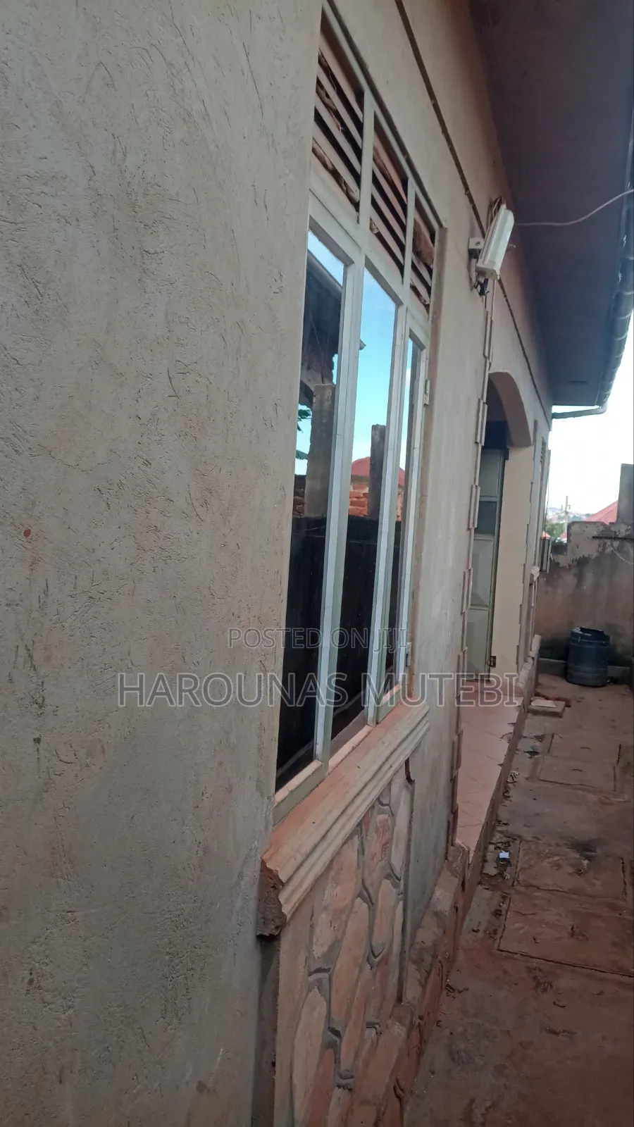 2bdrm House in Home For Sleeping, Nabweru for sale