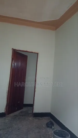 Furnished 3bdrm Townhouse/Terrace in Akright, Nabweru for sale