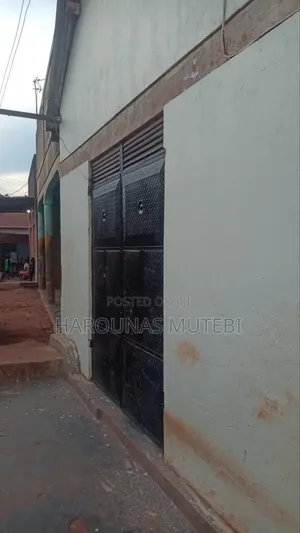 Furnished 3bdrm Townhouse/Terrace in Akright, Nabweru for sale
